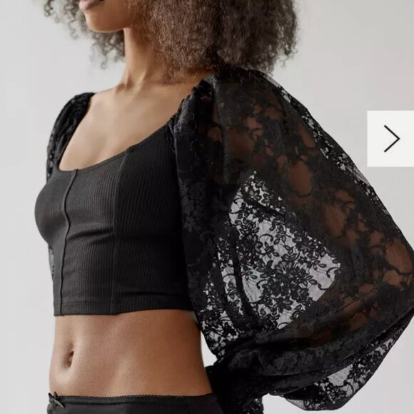 Urban Outfitters -  Cynthia Lace-Sleeve Top -  Size L -  NWT - Picture 2 of 5